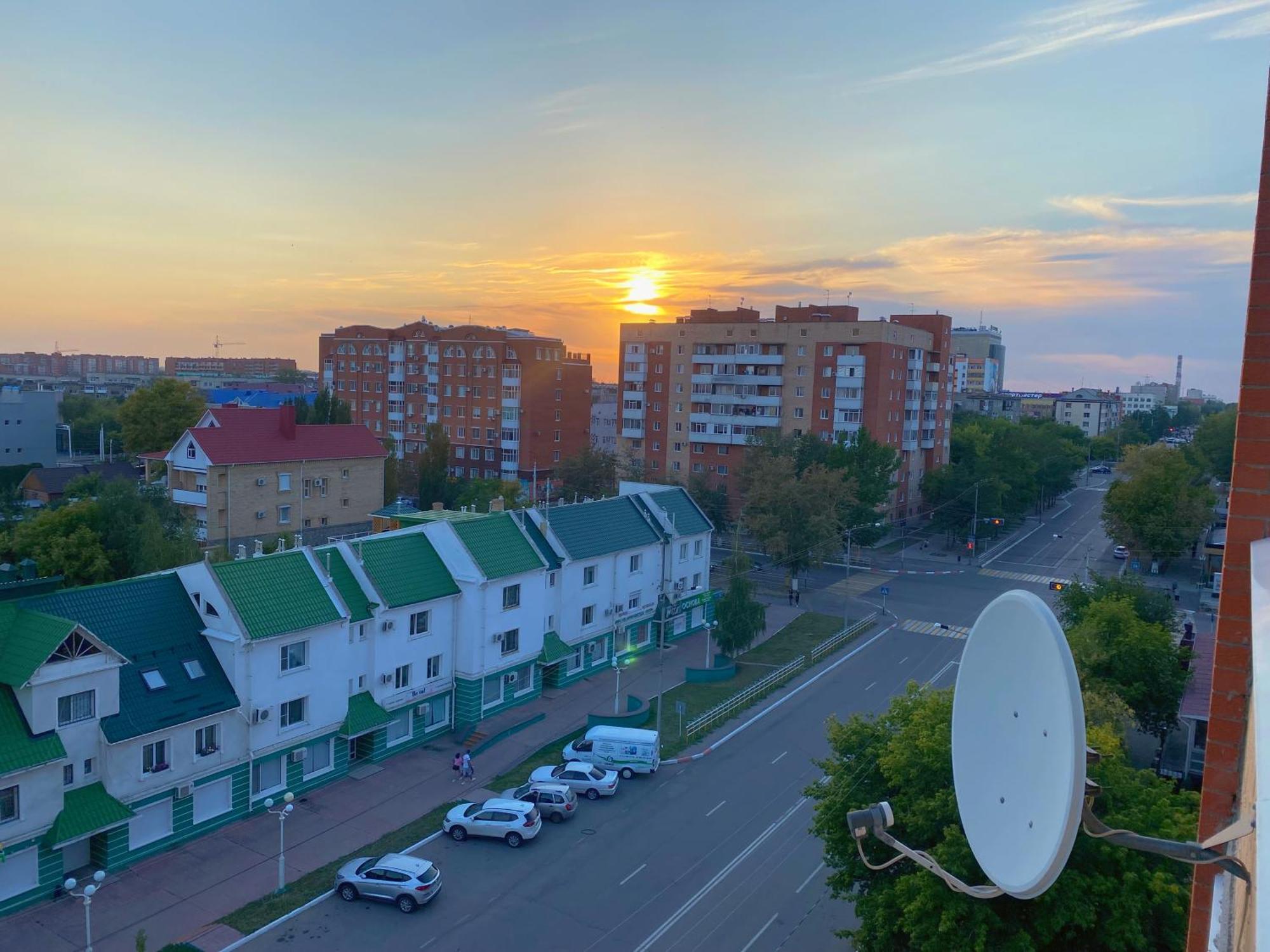 Однокомнатная Студия, Центр Города Костанай Екстериор снимка